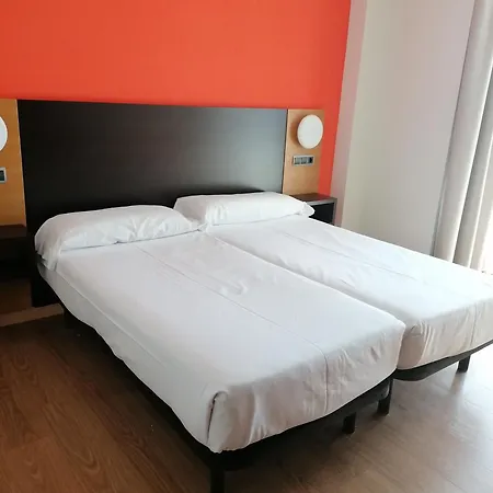 Maritimo Ris Con Garaje Appartement