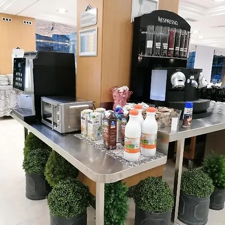 아파트 Maritimo Ris Con Garaje