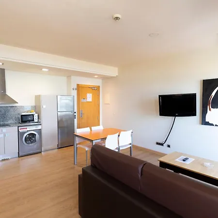 Maritimo Ris Apartment