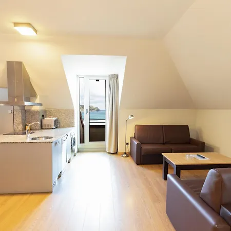 Maritimo Ris Apartment